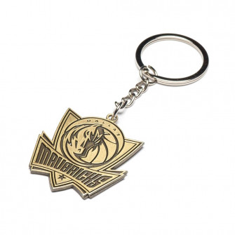 NBA Dallas Mavericks Team Retro Metal Keychain